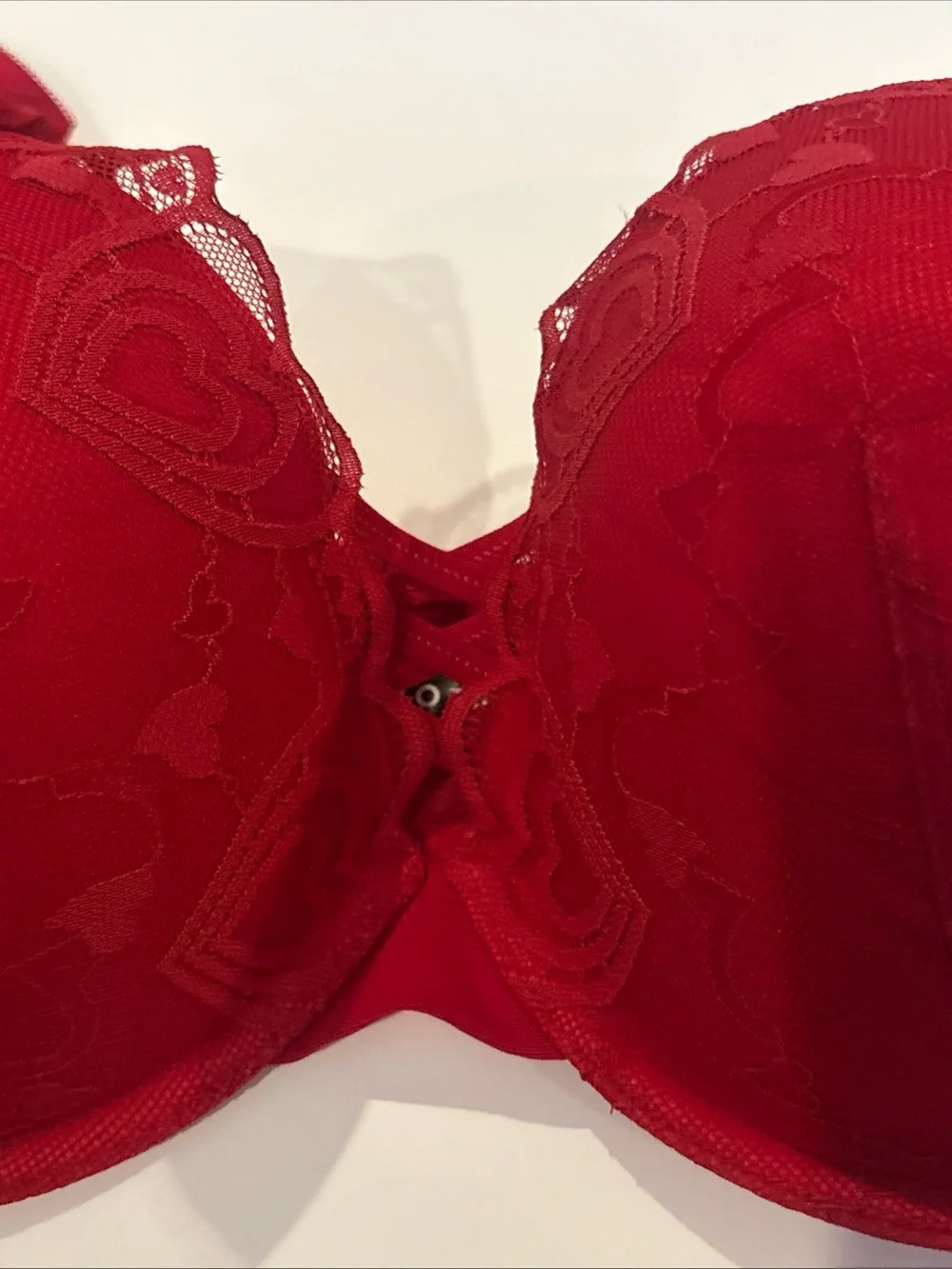 Torrid Bra 42DD Jester Red Heart Lace  XO Plunge Push Up NEW